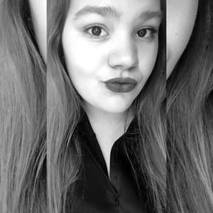 Meet your Posher, Laken